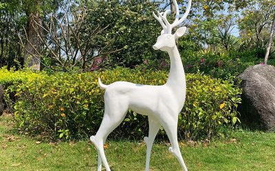 公園景區玻璃鋼白色梅花鹿雕塑