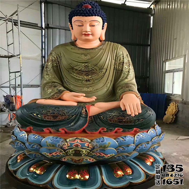 玻璃鋼彩繪大型景觀三寶佛雕塑