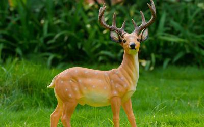 公園玻璃鋼仿真梅花鹿雕塑