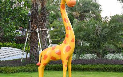 動物園玻璃鋼彩繪仿真動物長頸鹿雕塑