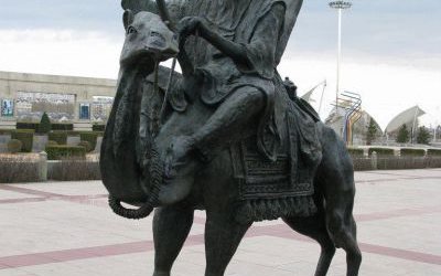 公園廣場(chǎng)玻璃鋼仿銅人物騎著駱駝雕塑