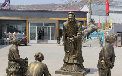 學(xué)校擺放教育家孔子講學(xué)玻璃鋼仿銅雕塑