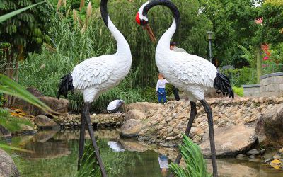 戶外池塘玻璃鋼兩只仿真動(dòng)物丹頂鶴雕塑