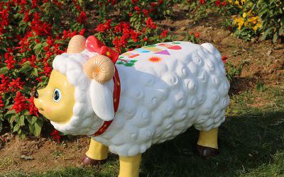 綿羊動物座椅玻璃鋼雕塑戶外園林景觀擺件