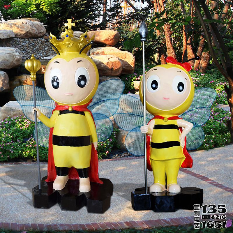 游樂場擺放卡通國王衛(wèi)士玻璃鋼蜜蜂雕塑 游樂場擺放卡通國王衛(wèi)士玻璃鋼蜜蜂雕塑